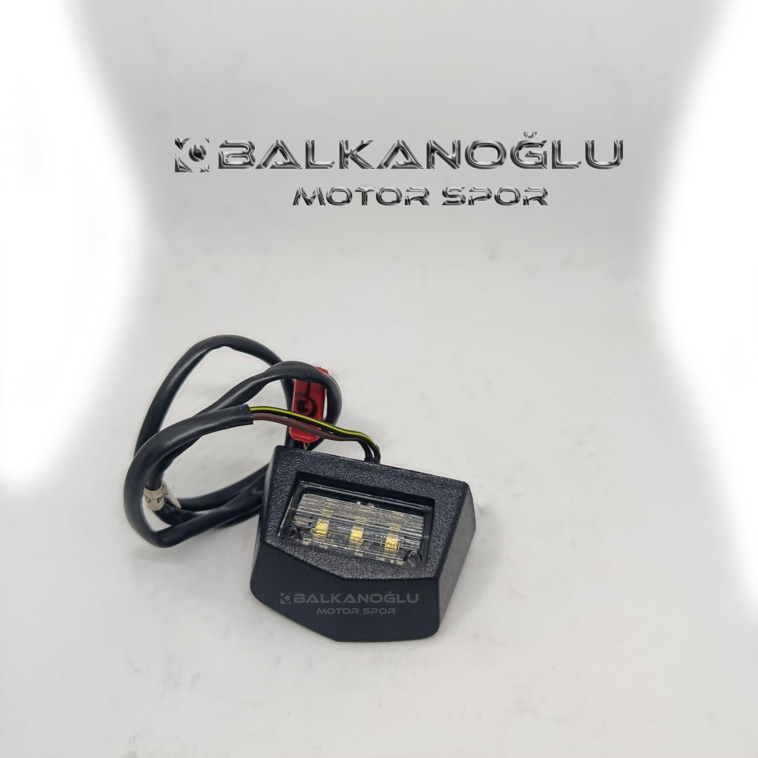 PLAKA AYDINLATMASI (LICENSE PLATE ILLUMINATION)