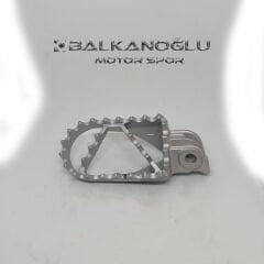 AYAK MANDALI ÖN SAĞ  (FOOTPEG, FRONT RİGHT, CMPL)